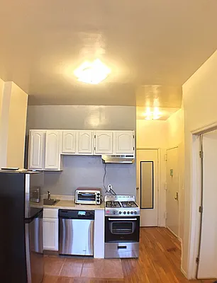 Rented by Level Group | media 6