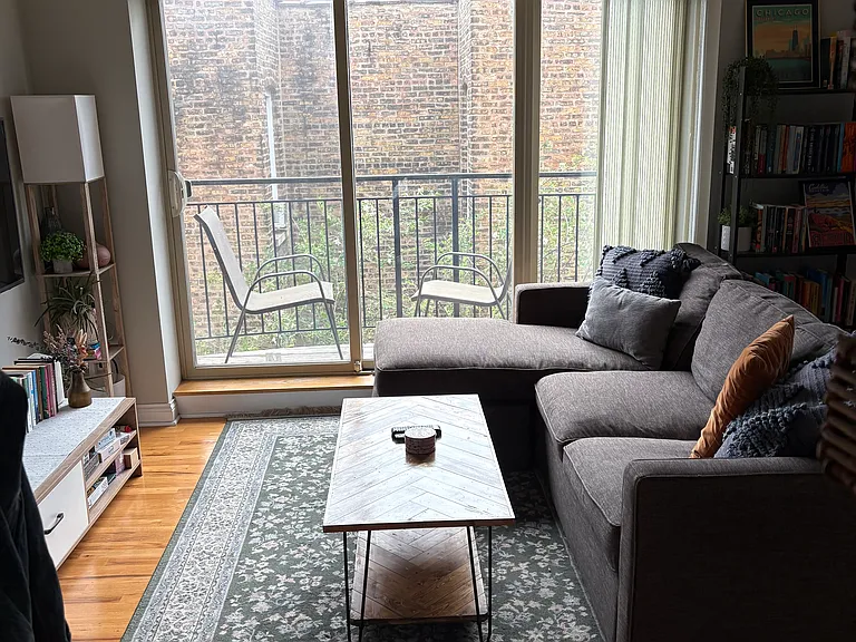 2836 N Dawson Ave #2W — Photo 2
