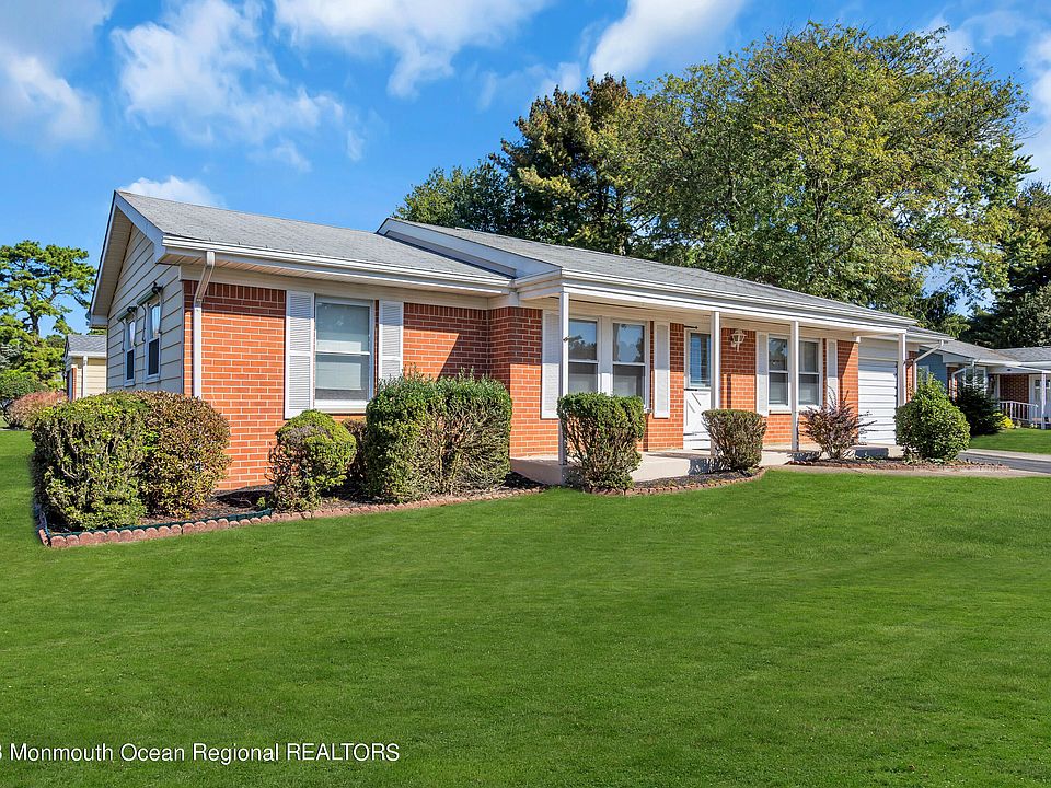 5 Monmouth Lane, Whiting, NJ 08759 Zillow