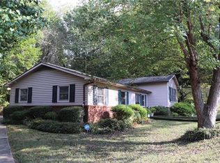 802 Queens St, Lenoir, NC 28645