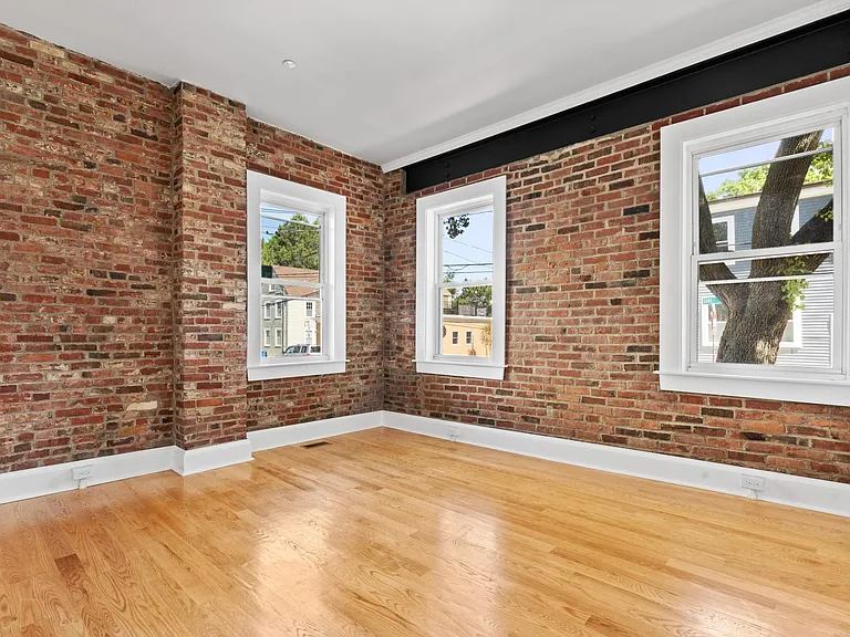 112 Gore St #1 — Photo 14