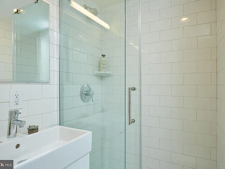 1723 Q St NW #G6 — Photo 6