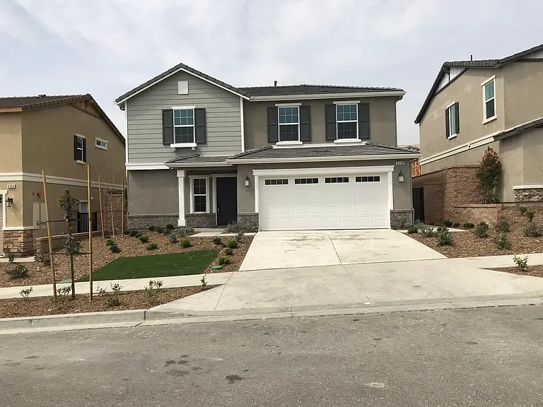 5550 Bella Way — Photo 1