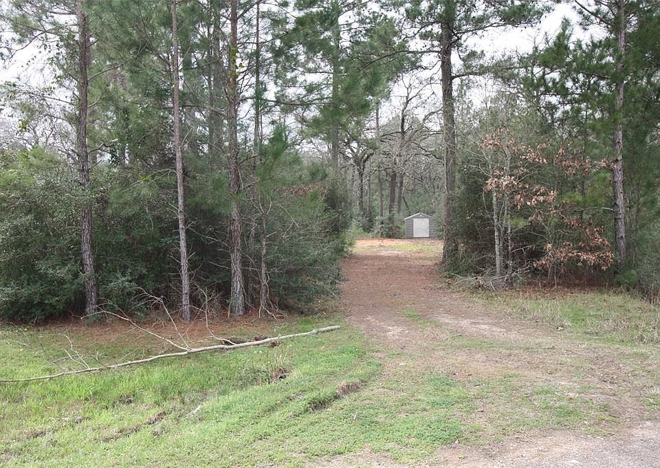 1st image of 26261 Brookhollow Dr