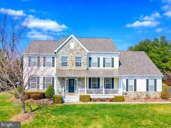 40938 Taylorstown Meadows Pl, Lovettsville, VA 20180