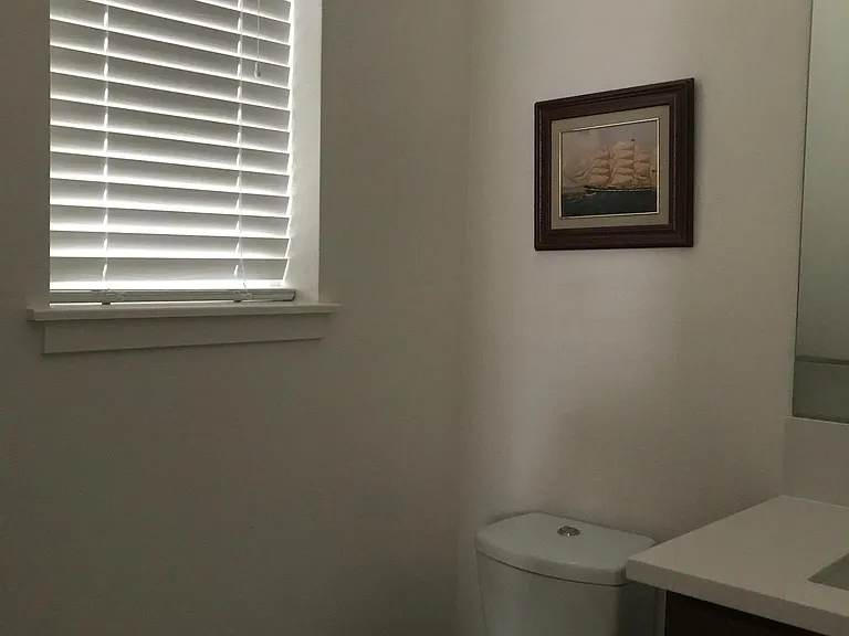 half bath in 2nd floor