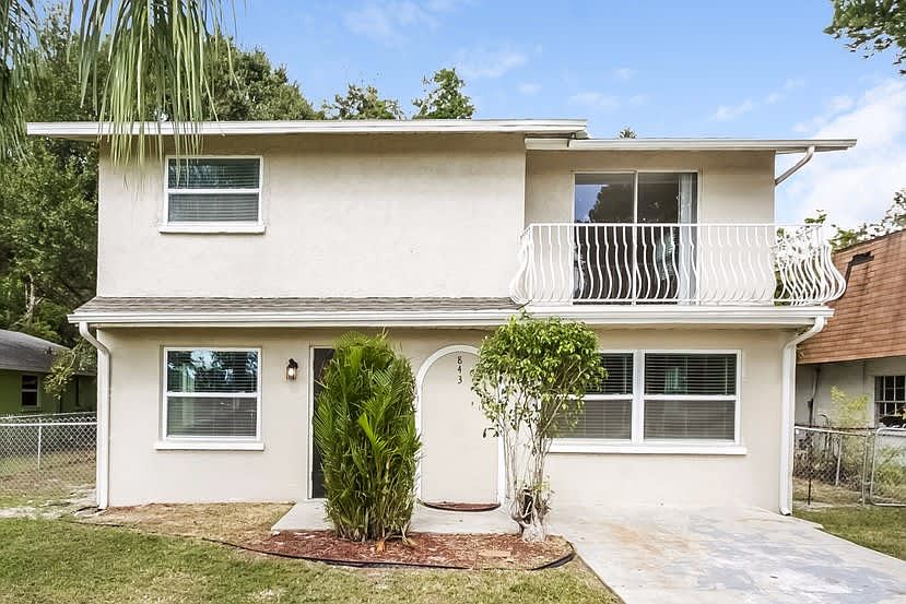 1st image of 843 Winter Garden Dr