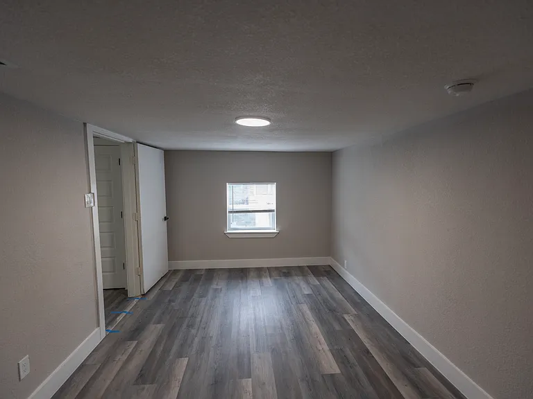 2465 Garapan Dr — Photo 13