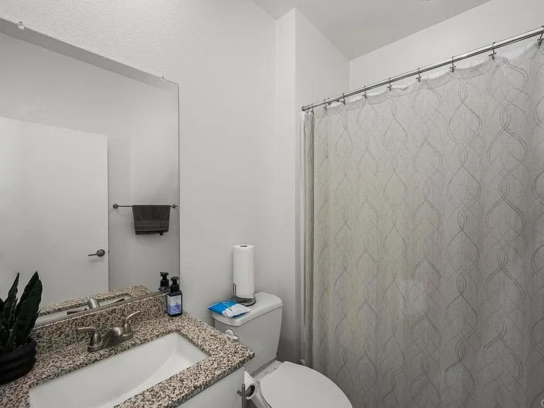 5480 Seacliff Pl #44 — Photo 7