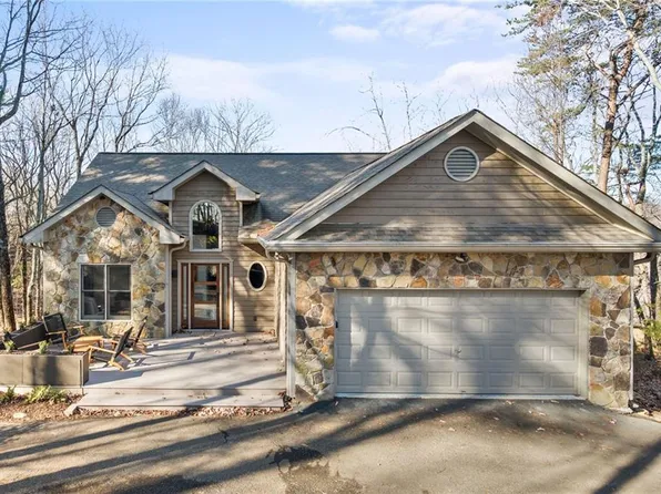 47 Cliff Fern Point, Jasper, GA 30143