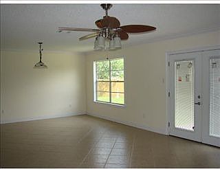 4th image of 7817 Duke Ct