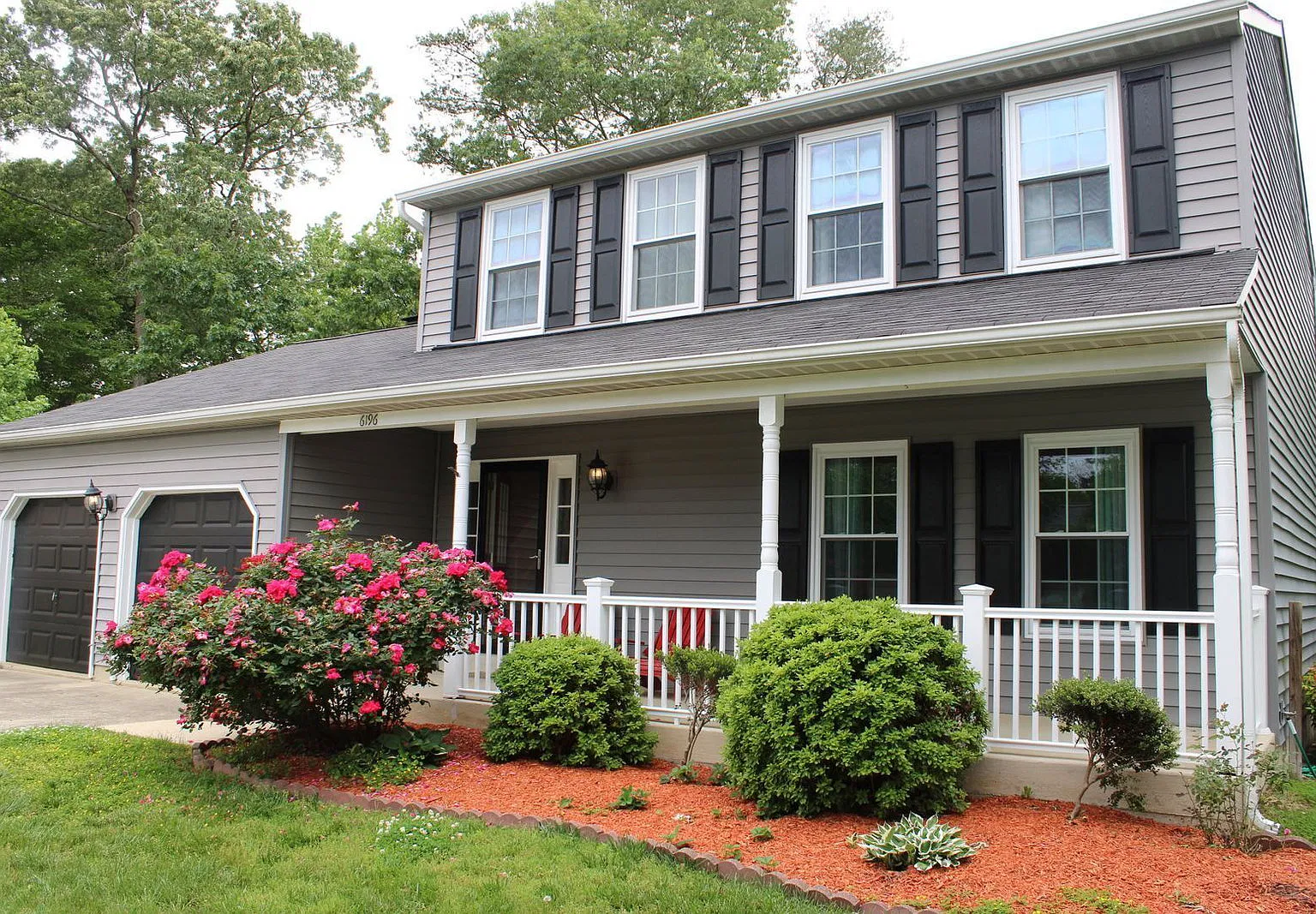 3 bed, 2.5 bath, 1650 sqft, $3,200 — Photo 3