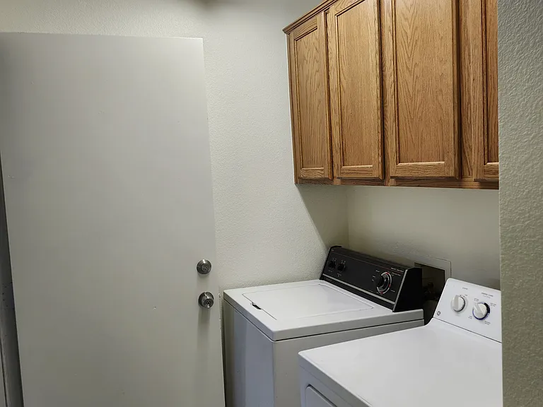 827 Harp Way — Photo 13