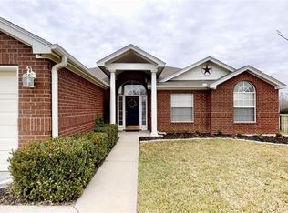 2306 Kingsbury Dr, Temple, TX 76502