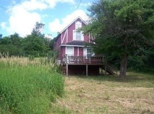 1411 Verona Rd, Wakefield, MI 49968