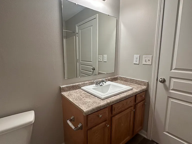 Unit 26 Master full bath