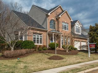 8304 Tabor Ln, Fairfax Station, VA 22039