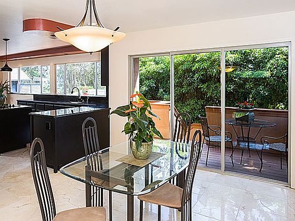 4th image of 2130 Portola Dr
