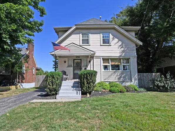 3754 N Berkley Cir, Cincinnati, OH 45236