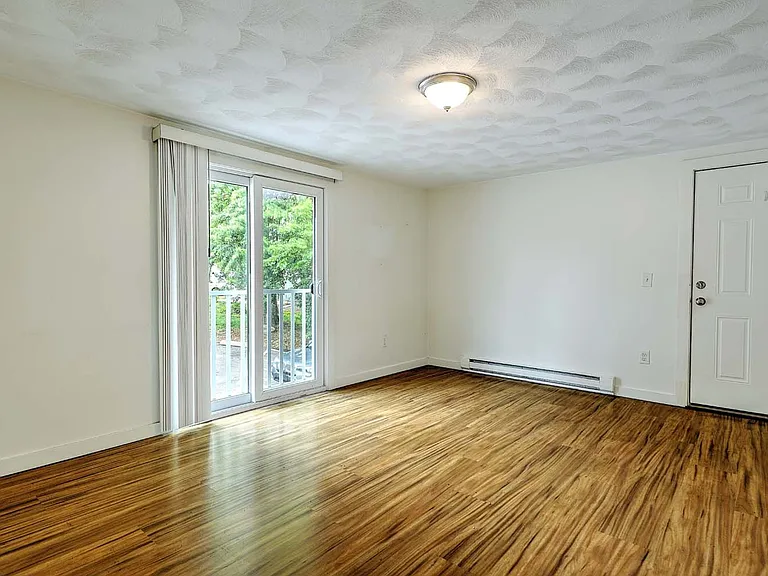 855 Providence St. — Photo 22