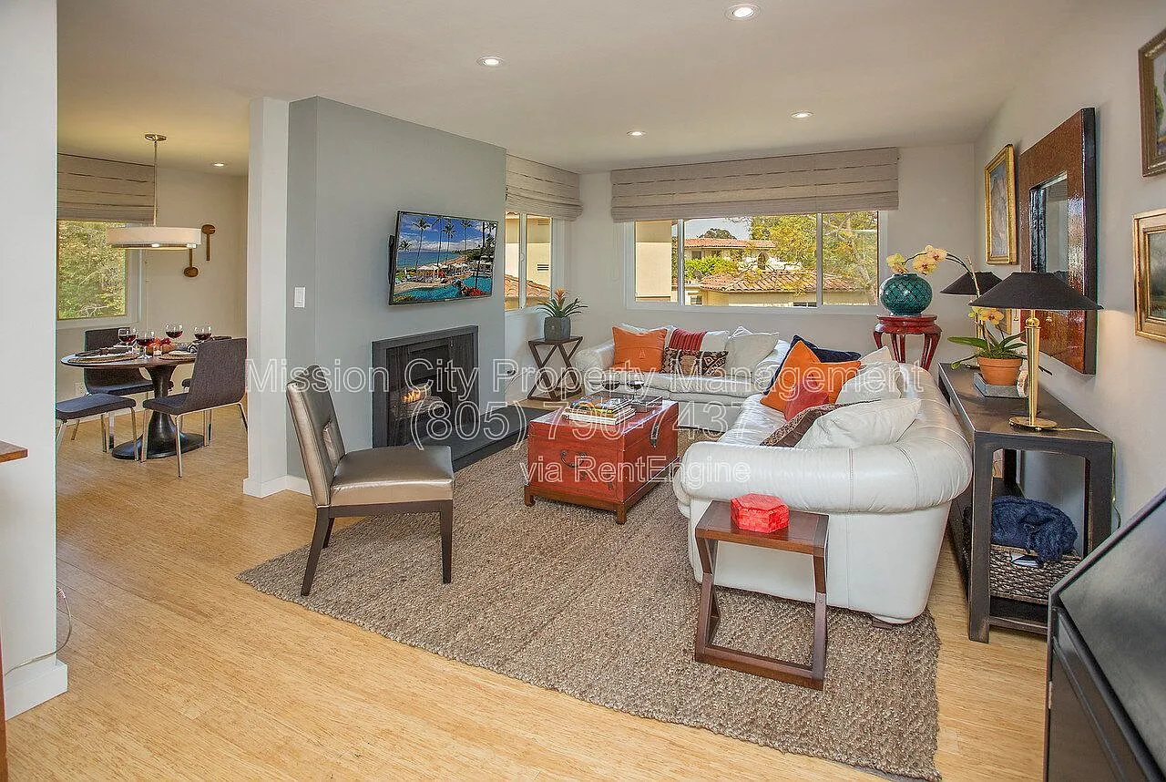 2 bed, 2.0 bath, 1100 sqft, $4,485 — Photo 4