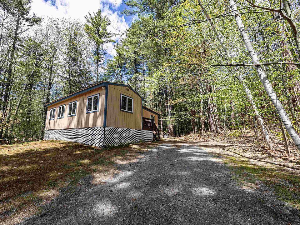 1st image of 5 Twin Oaks Road