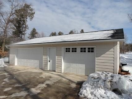 3rd image of N7081 Oakwood Dr