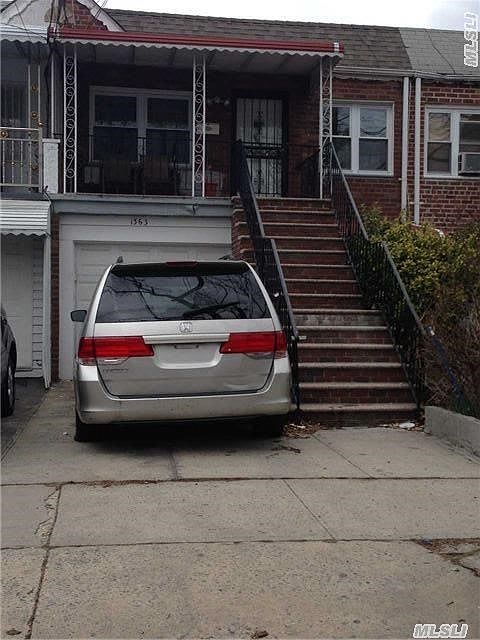 1st image of 1363 E 99th St