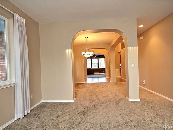 2nd image of 28028 142nd Pl SE
