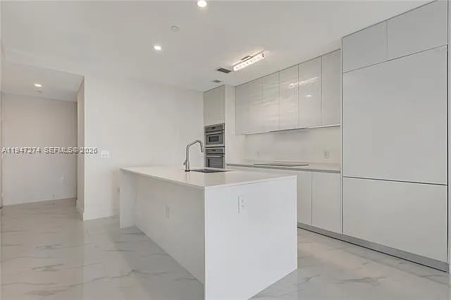 700 NE 24th St #4106 — Photo 39