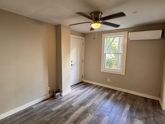 4th image of 20 W 3rd St #6