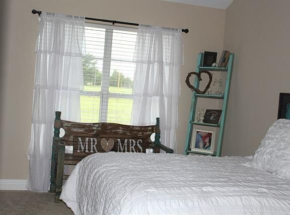 3rd image of 163 County Road 2748