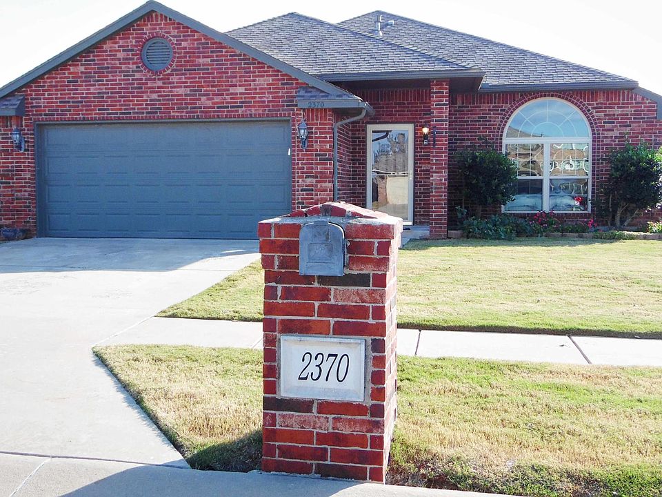 1st image of 2370 Melody Dr
