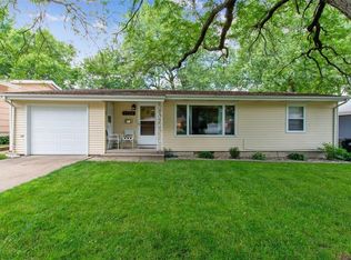 3109 Kenridge Ter NE, Cedar Rapids, IA 52402