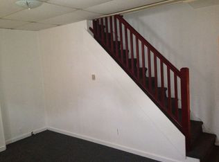 18 N 10th St, Darby, PA 19023