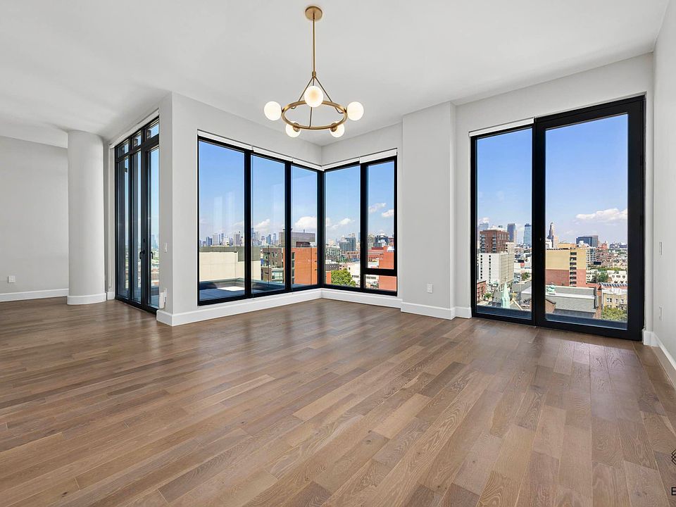 1st image of 262 9th St #Penthouse 11