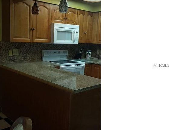 4th image of 8120 Oak Trace Way Unit B