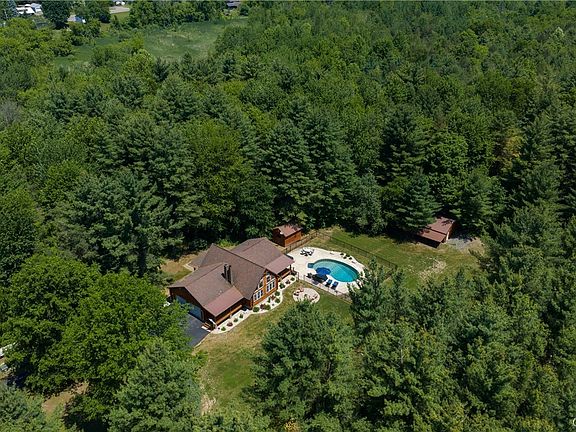 2nd image of 37 Hilltop Ln