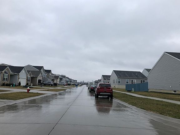 4th image of 3878 Woodworth Dr