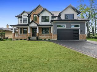 1303 Ardyce Ln, Mount Prospect, IL 60056