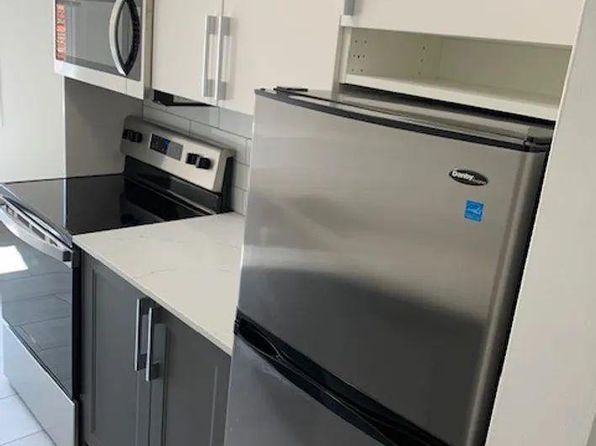 2 bedroom rental in Vancouver — photo 13