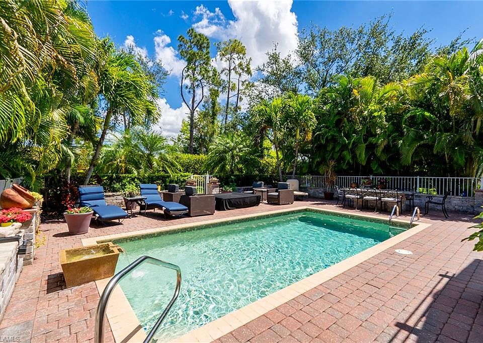 1st image of 9098 Astonia WAY