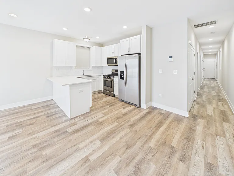 6622 S University Ave #1 — Photo 12