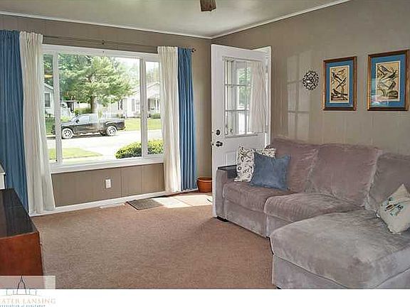 3rd image of 128 High St