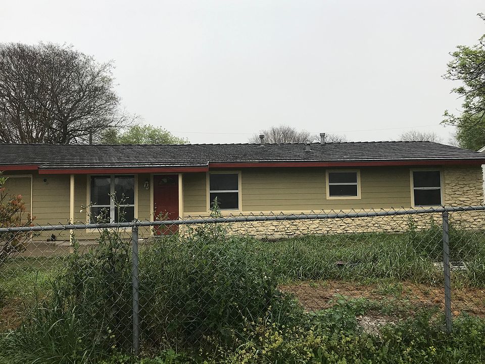 1st image of 167 Pleasant Valley St