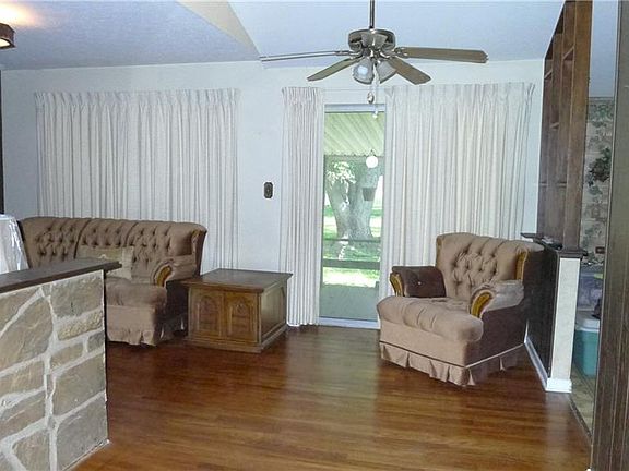 5th image of 26962 Westwood Ln