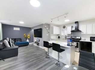 2318 Holland Ave, Bronx, NY 10467