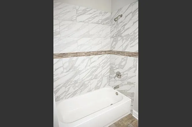 7828 S Phillips Ave #2 — Photo 6