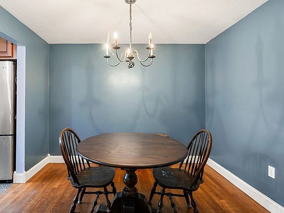 5th image of 88 Gaslight Ln Unit 88