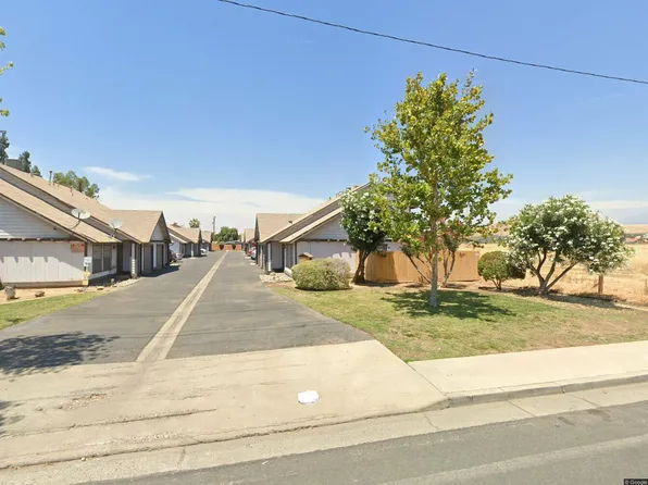 811 W Tulare Rd #819A, Lindsay, CA 93247